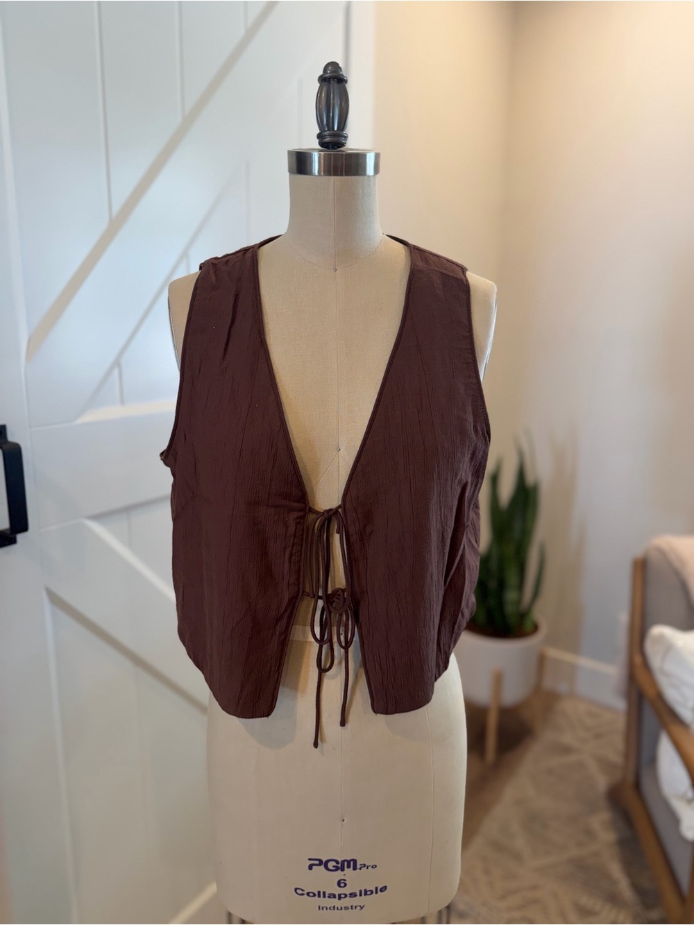 Zara Brown Cropped Tie-Front Vest